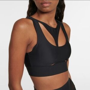 Alo Yoga Airlift Cutaway Sports Bra